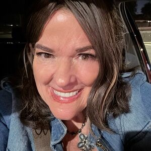 Meet your Posher, I go by Grace